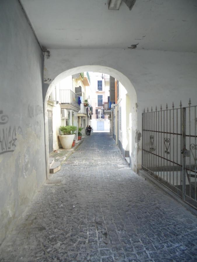 A Casa Di Monica Apartamento Pozzuoli Exterior foto